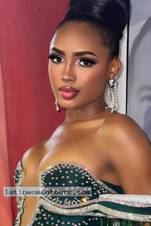 Latin Woman 1219