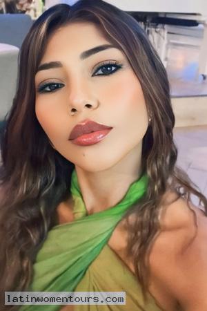 Latin Woman 1292