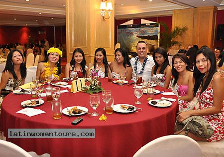 filipino-women-185