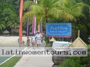 Philippine-Women-8776-1