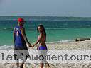 latin women tour cartagena 0803 93