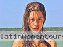 cartagena-women-boat-1104-22