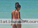 cartagena-women-boat-1104-39